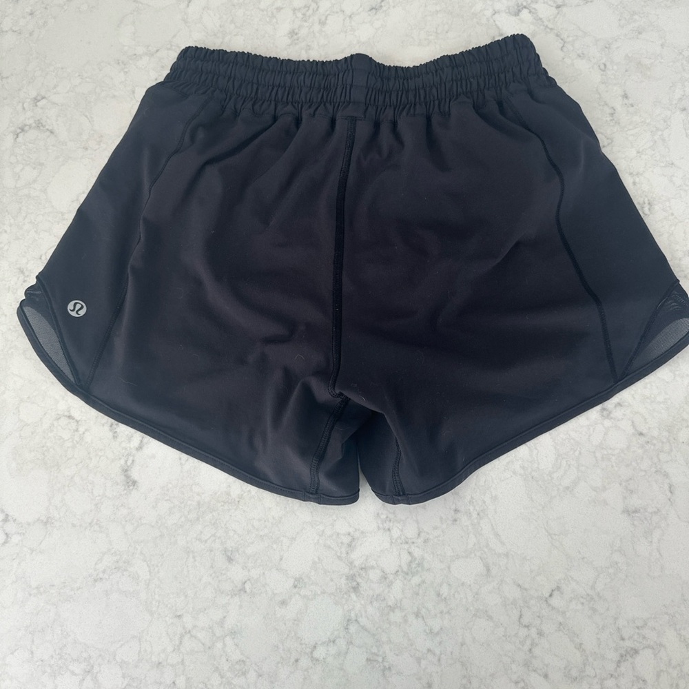 Lululemon Black Hotty Hot HR shorts